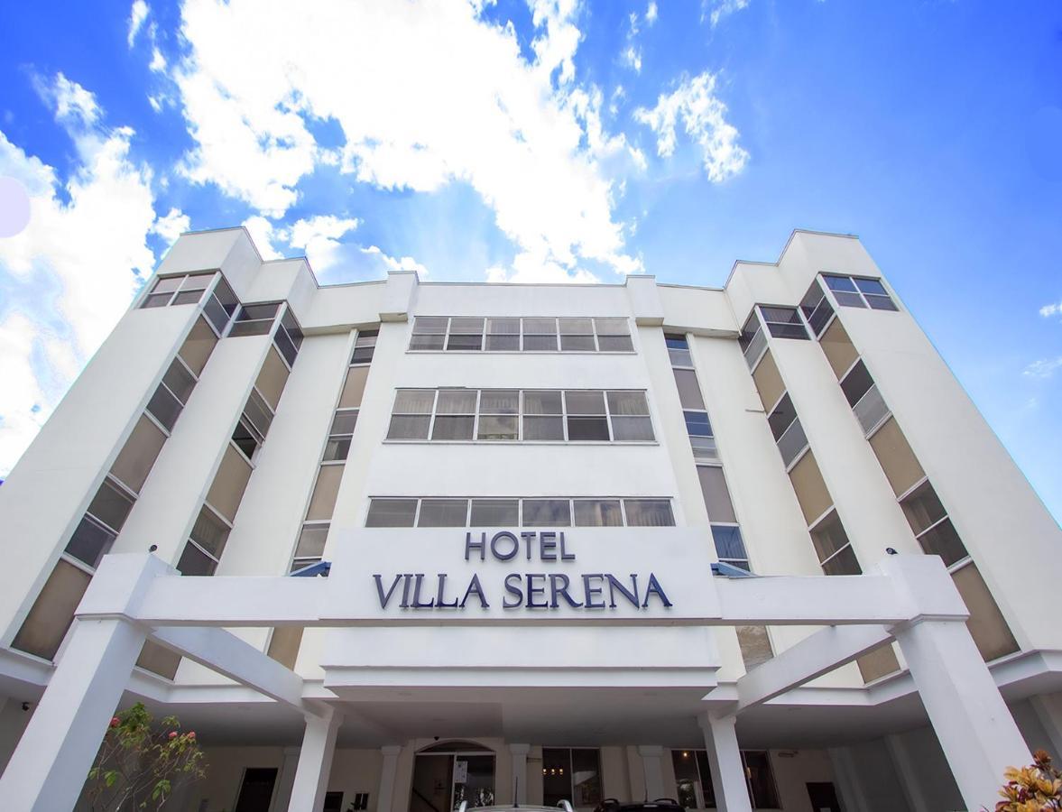 Hotel Villa Serena San Benito San Salvador Bagian luar foto